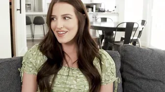 Gigantic ass PAWG Aubree Valentine cheats on husband to got her booty eaten like groceries