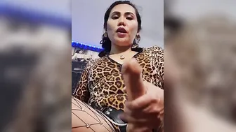 WORSHIP MY FAKE-DICK UNTIL I CUM (pov)