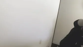 Married woman is at the neighborss house blowing penis while