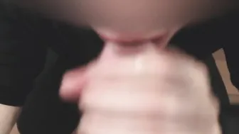 Married woman is at the neighborss house blowing penis while