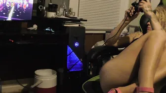 Having Fun scene games inside my hot heels