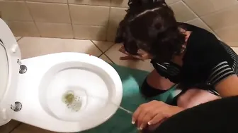 I want to take my master for a piss follow
