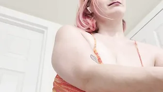 Pawg oils up and plays with self thinking about cheating with hubbys bestfriend
