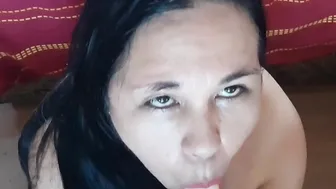 MOMMY BLOWS A WHITE DICK INSIDE point of view MODE she loving