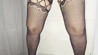 Pissing sex toy squirt banged inside shower