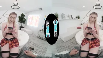 WETVR VR Porn Orgasmic Vibrations With Amber Moore