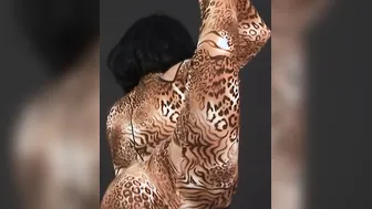 Expert african-haired Gymnast Rina