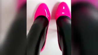 MissBigButt put on some panties and gets ready inside shiny