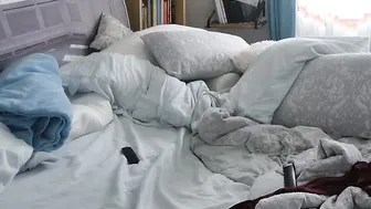 Nae Bombshell Plays with herself and her new webcam