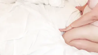 BBW skank strangers cum leaks down her vagina and wiggles butt amateur private real