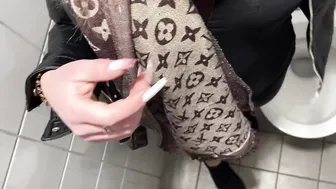 Unbekannter spricht mich im Kaufhaus an und fragt nach einem Selfie ERWISCHT