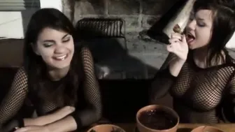 Lesbo latina with choc spreading it on body