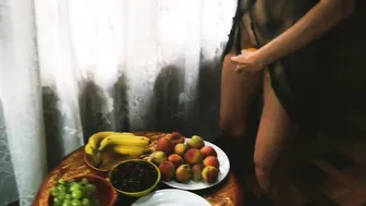 Sex With Fruits Slender cunt with mouth Forget About bf