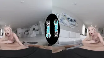 WETVR Small Step Daughter Braylin Bailey Fucks Step Dad Into