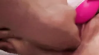 Next porn video – NEXT DOOR. Italian cougar Greta getting finger fuck by her next door. What