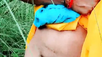 Outdoors Sex Inside Yellow Saree desi Village Sex Tape Into