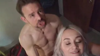 Collegegirl deepthroats before pussydrilling with BWC