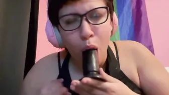 Geek getting face boned