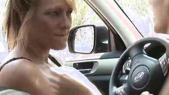 Teenie hitchhiker licked by gigantic breasts cougar