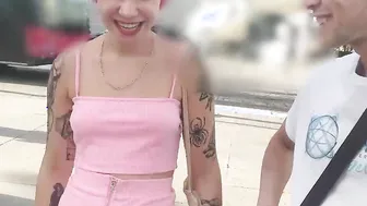 College college girl Meets Spanish Stud And Gets A Lesson In Pleasure