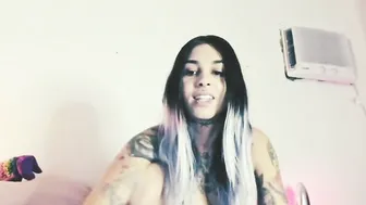 Fanning porn video – Ligia into a orange color day with her Nipple Clamps