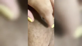 Clitoris rubbing makes me cum so rough