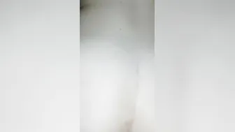 Fiance twerking