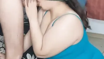 Fucking Mommy While Dad Not Home Gigantic Booty and Huge