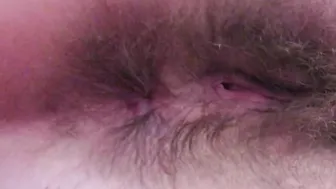 Closeups porn video – Unshaved booty winking close up asshole bondage