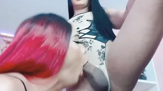 Horny Tranny Fucks Her Shemale Friend