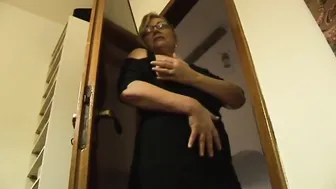 My stepmother fucks very well