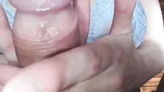 Huge cummed between my big jugs