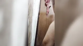 Kya hua jab pati n restroom m pakd liya kis