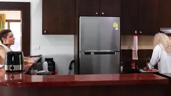 Almost caught surprise anal cummed butt fucking close to mother-inside-law cooking breakfast