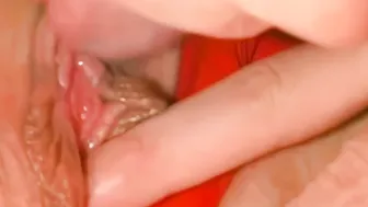 Eighteen Candy Elektra And Victoria Von Helkine Tongue Fucking