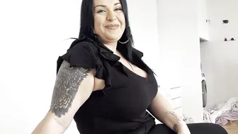 Huge Breasts Chubby Talks About Guys Then Fucks