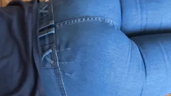 I am a 58-year-mature older woman who excites me showing off while they jerk off while watching me