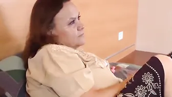 LATINCHILI Solo Ladies With Huge Curves Inside Compilation