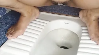 I Love Peeing And Squirting Front of my Hubby