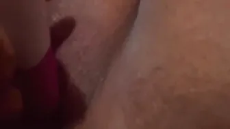Marianniz I am alone at home and very turned on