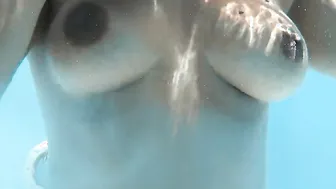 Irina Cage big tit underwater goddess