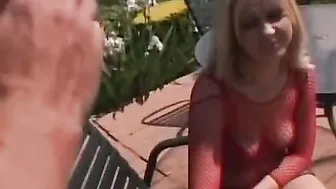 Hottie deep throat blonde young mom getting banged into all