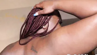 wow that gigantic ass is gigantic on tbooty she ready for mr stixxx BBC
