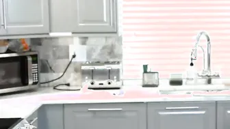 AllAnalmom.com - When Abby proposes a deal into which Danny will help clean up the house inside exchange for fucking