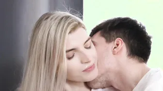 Monroe Fox porn video – Crazy Flix - 18 Yo study Monroe Fox and fucked date