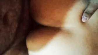 CHICA CULONA GRITA QUE YA NO AGUANTA Y SE VIENE Y LE TIEMBLA LAS PIERNAS