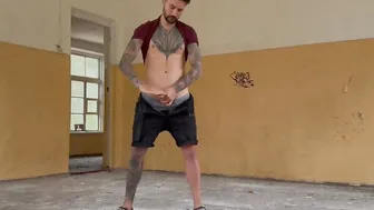 Almost caught masturbating inside an abandoned building