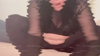 BBW Giantess catwoman eats tinys mercilessly (vore)