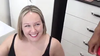 Curvy cougar and african suck and rides lucky dick into threesome