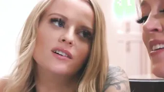 Dee Williams cant Resist Paris Whites Soak Twat